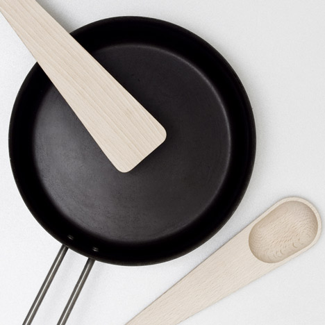 Hang Around and Toss Around by KiBiSi for Muuto