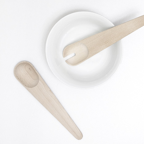 Hang Around and Toss Around by KiBiSi for Muuto Hang Around and Toss Around by KiBiSi for Muuto