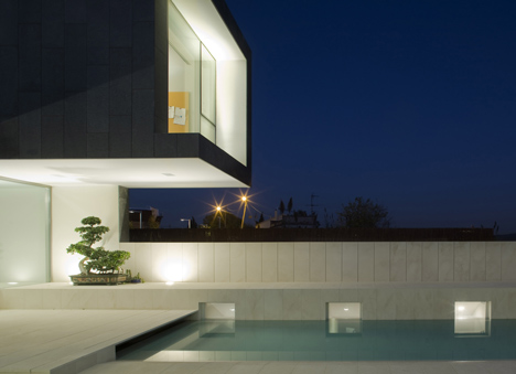 House C by RTA-Office