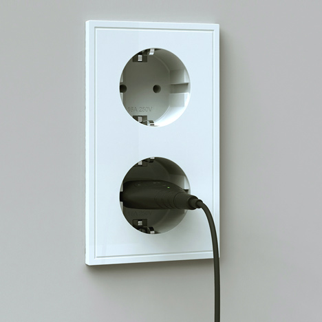 Plug and Player by Giha Woo Plug and Player by Giha Woo