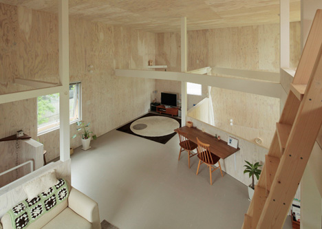 Small Box House by Akasaka Shinichiro Atelier