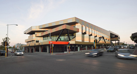 Central Institute of Technology by Lyons