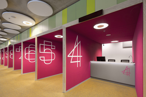 DUO and Tax Offices by UNStudio