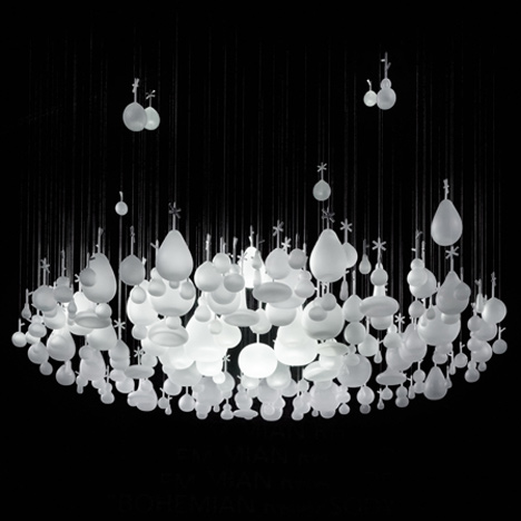Growing Vases by Nendo for Lasvit Growing Vases by Nendo for Lasvit