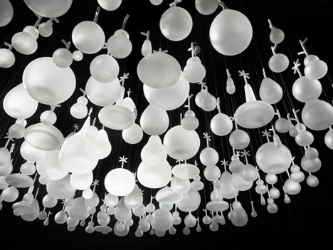 Growing Vases by Nendo for Lasvit Growing Vases by Nendo for Lasvit