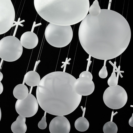 Growing Vases by Nendo for Lasvit Growing Vases by Nendo for Lasvit