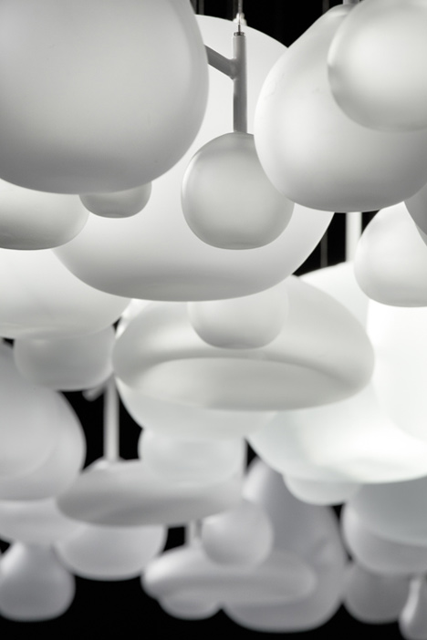 Growing Vases by Nendo for Lasvit Growing Vases by Nendo for Lasvit