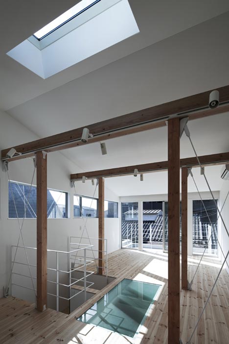 House A by Takeshi Hamada