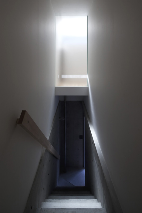 House A by Takeshi Hamada