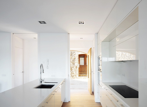 House in Casavells by 05 AM arquitectura House in Casavells by 05 AM arquitectura