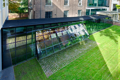 KIVI NIRIA Foyer by AAArchitects