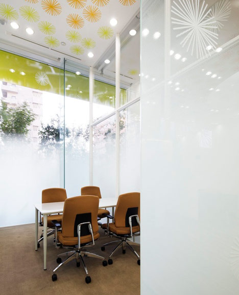 Sugamo Shinkin Bank by Emmanuelle Moureaux Sugamo Shinkin Bank by Emmanuelle Moureaux