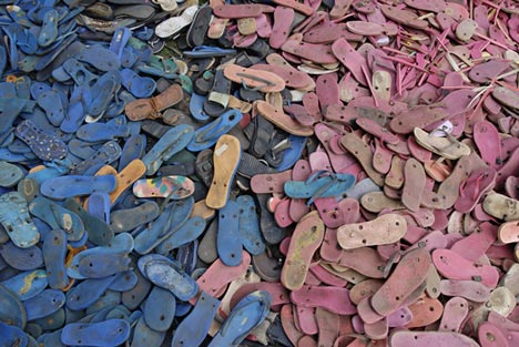 A Flip Flop Story by Diederik Schneemann A Flip Flop Story by Diederik Schneemann