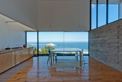 D house by Panorama D house by Panorama