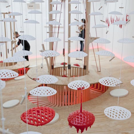 Dip in Space by Matali Crasset Dip in Space by Matali Crasset