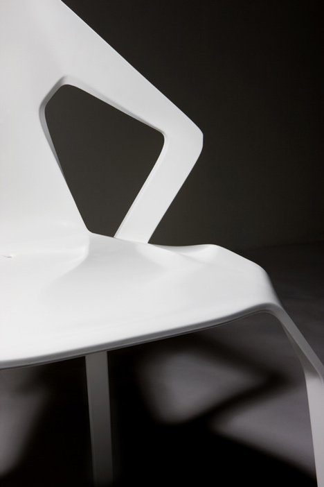 New Amsterdam Chair by UNStudio for Wilde + Spieth New Amsterdam Chair by UNStudio for Wilde + Spieth