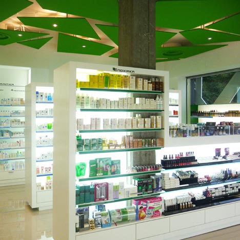 Pharmacy in Koukaki by KLab Architecture