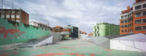 Pormetxeta Square by MTM Arquitectos Pormetxeta Square by MTM Arquitectos