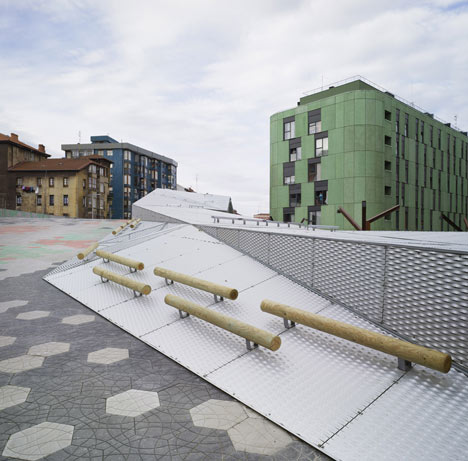 Pormetxeta Square by MTM Arquitectos Pormetxeta Square by MTM Arquitectos