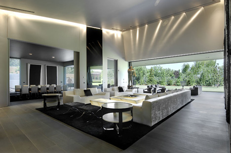 Concrete House II by A-Cero Concrete House II by A-Cero