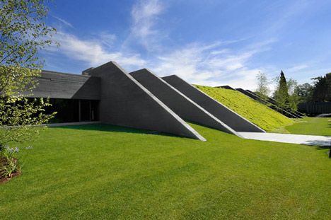Concrete House II by A-Cero Concrete House II by A-Cero