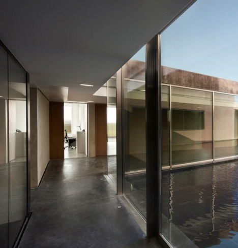 EDF Archives Centre by LAN Architecture EDF Archives Centre by LAN Architecture