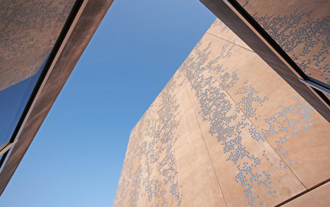EDF Archives Centre by LAN Architecture EDF Archives Centre by LAN Architecture