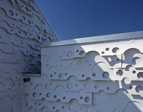 Fabric Facade by cc-studio, studio TX and Rob Veening Fabric Facade by cc-studio, studio TX and Rob Veening