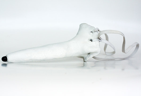 Finger-nose Stylus by Dominic Wilcox Finger-nose Stylus by Dominic Wilcox