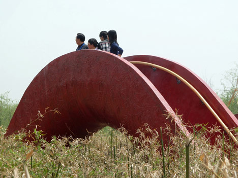 Garden of 10,000 Bridges by West 8 Garden of 10,000 Bridges by West 8