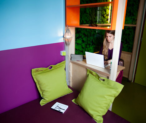 HI matic by Matali Crasset with Patrick Elouarghi and Philippe Chatelet