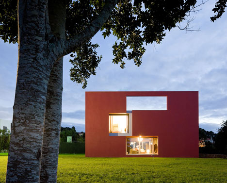 House on the Flight of Birds by Bernardo Rodrigues House on the Flight of Birds by Bernardo Rodrigues