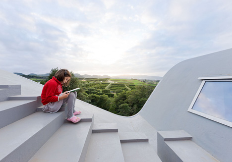 House on the Flight of Birds by Bernardo Rodrigues House on the Flight of Birds by Bernardo Rodrigues