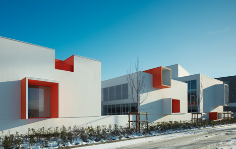 La Courneuve by Dominique Coulon & Associés