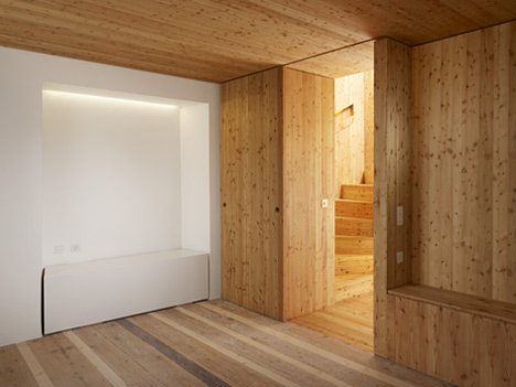 La Tour Moinat by 2b Architectes La Tour Moinat by 2b Architectes