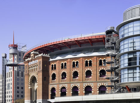 Las Arenas by Rogers Stirk Harbour + Partners