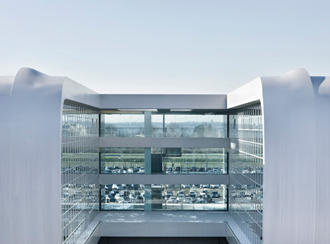 Sheraton Milan Malpensa Hotel by King Roselli Architetti Sheraton Milan Malpensa Hotel by King Roselli Architetti