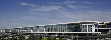Sheraton Milan Malpensa Hotel by King Roselli Architetti Sheraton Milan Malpensa Hotel by King Roselli Architetti