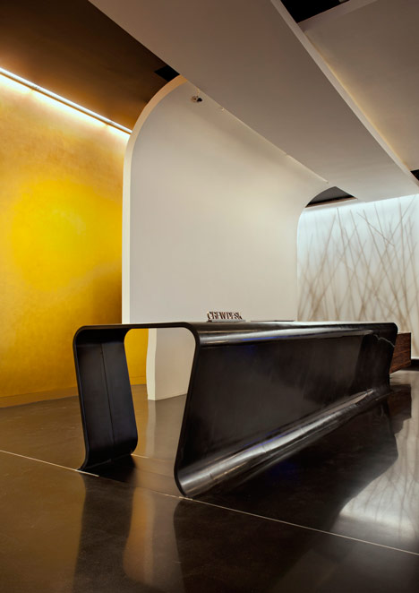 Sheraton Milan Malpensa Hotel by King Roselli Architetti Sheraton Milan Malpensa Hotel by King Roselli Architetti