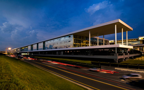 Sheraton Milan Malpensa Hotel by King Roselli Architetti Sheraton Milan Malpensa Hotel by King Roselli Architetti