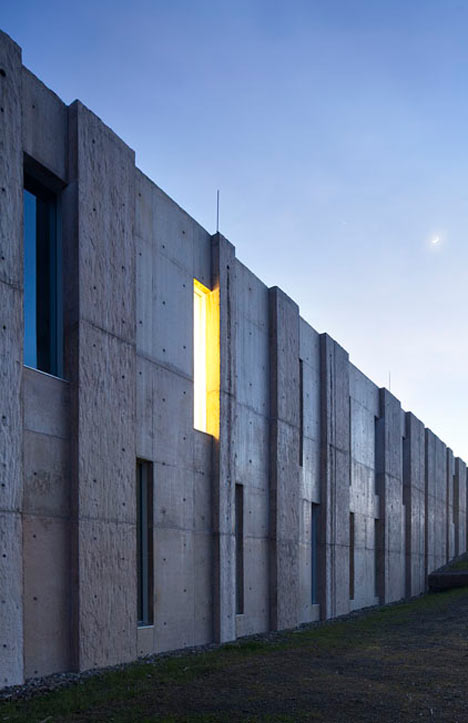 Museu de Foz Coa by Camilo Rebelo and Tiago Pimentel Museu de Foz Coa by Camilo Rebelo and Tiago Pimentel