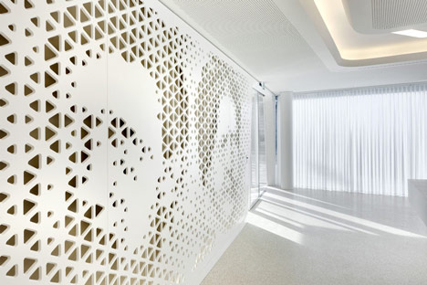 Open Lounge by NAU