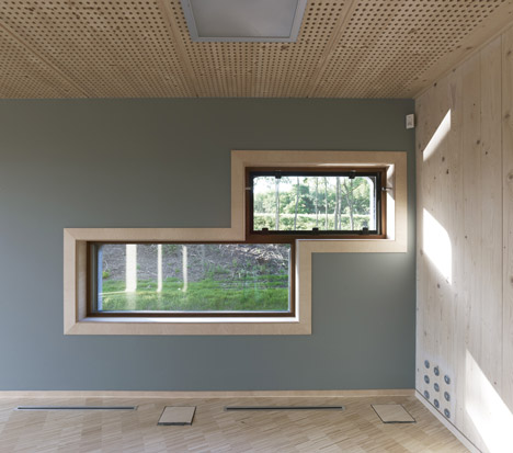 Rijkswaterstaat Assen by 24H architecture