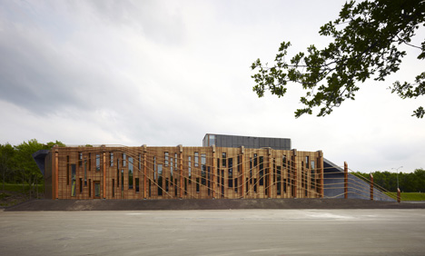 Rijkswaterstaat Assen by 24H architecture