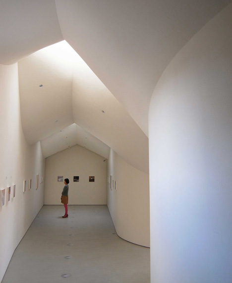 Roku Museum by Hiroshi Nakamura & NAP Roku Museum by Hiroshi Nakamura & NAP