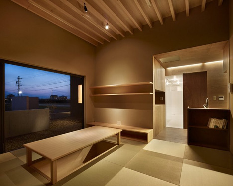 Small House by Katsutoshi Sasaki + Associates