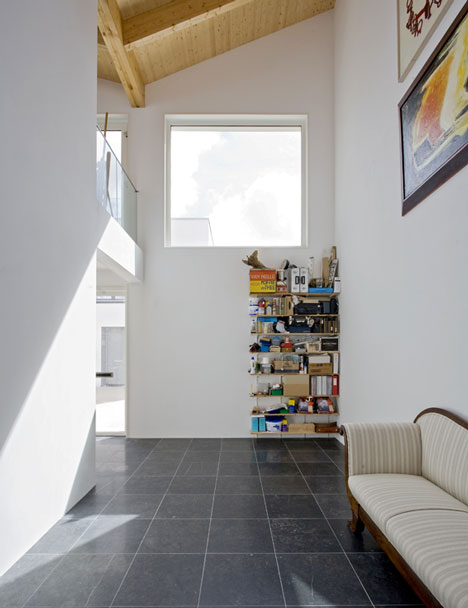 V-House by GAAGA V-House by GAAGA