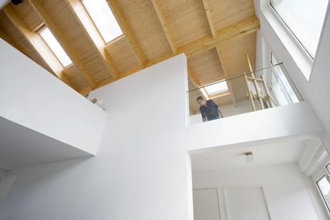 V-House by GAAGA V-House by GAAGA