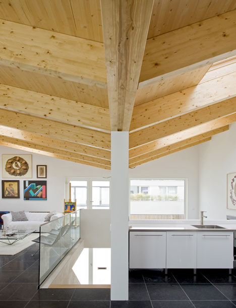 V-House by GAAGA V-House by GAAGA