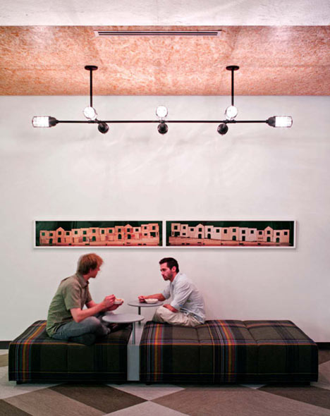 AOL Offices by Studio O+A
